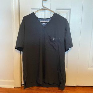 Men's Koi Basics V-Neck Top and Drawstring Cargo Scrub Pant, Charcoal